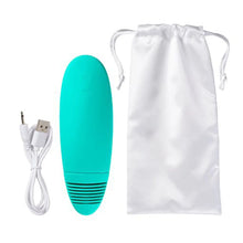 Cargar imagen en el visor de la galería, Vibrador con pulsaciones y movimientos suaves Cloud9 Pro Sensual Oral Flutter Plus